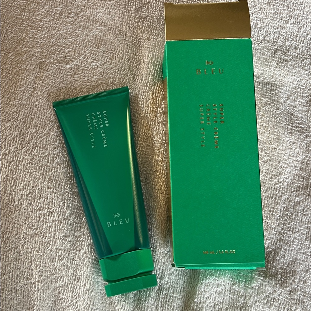 R+Co Bleu Super Style Crème - Green Packaging
